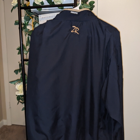 ZERO RESTRICTION GOLF OUTERWEAR BLACK WINDBREAKER - SIZE XL - Picture 4 of 4